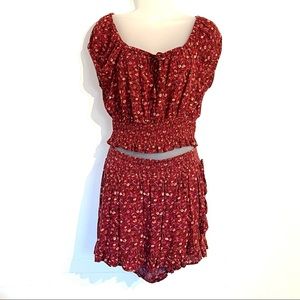 Two Piece Red Floral American Eagle Short Set Size Medium